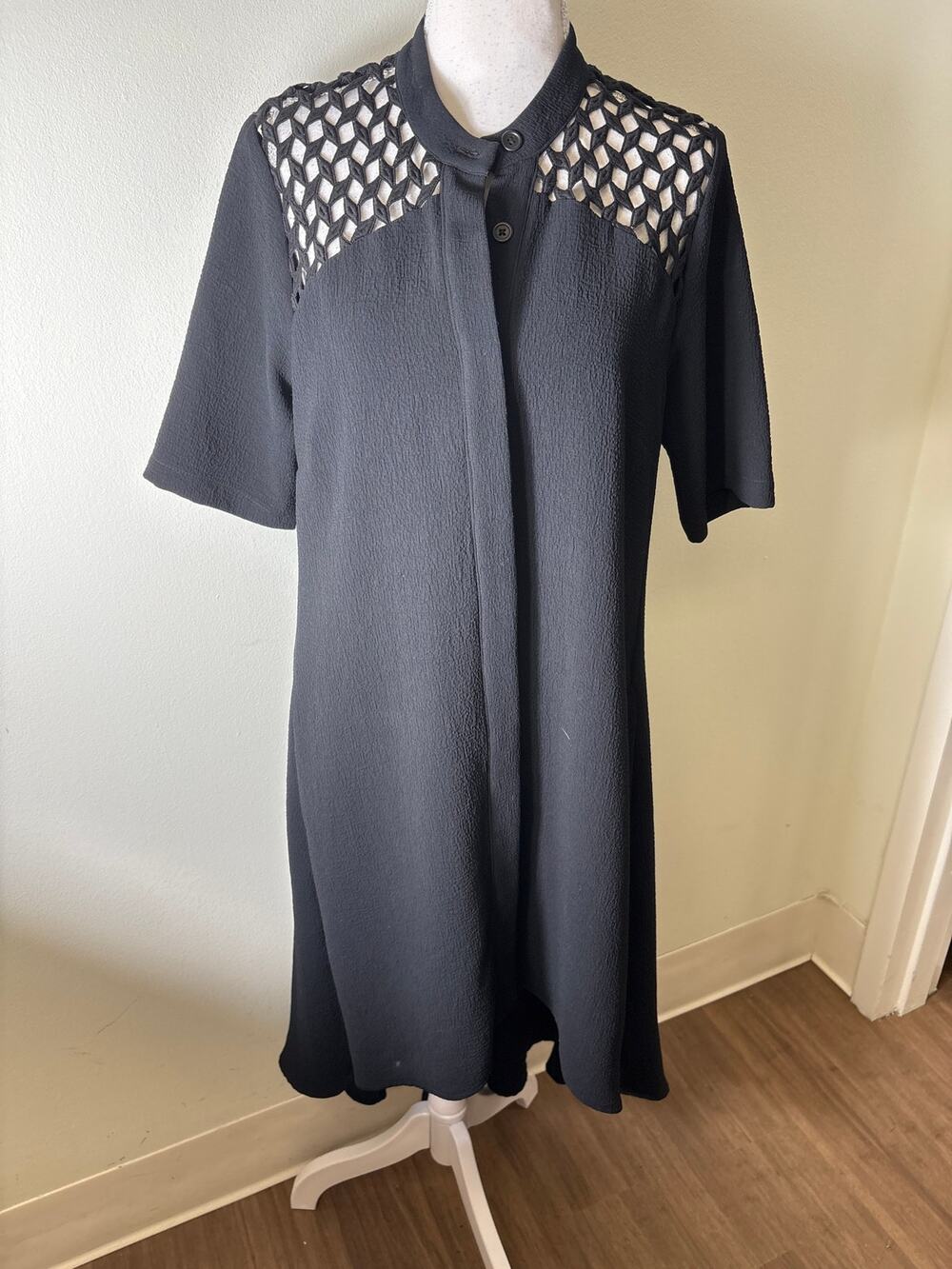 Snider Black Half Sleeve Button Up Dress with Hi/Low Hem Sz M